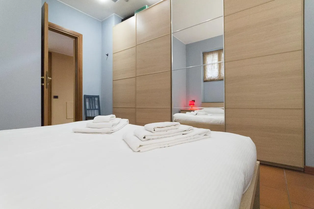 San Gottardo Apartment Navigli Milan 0*,